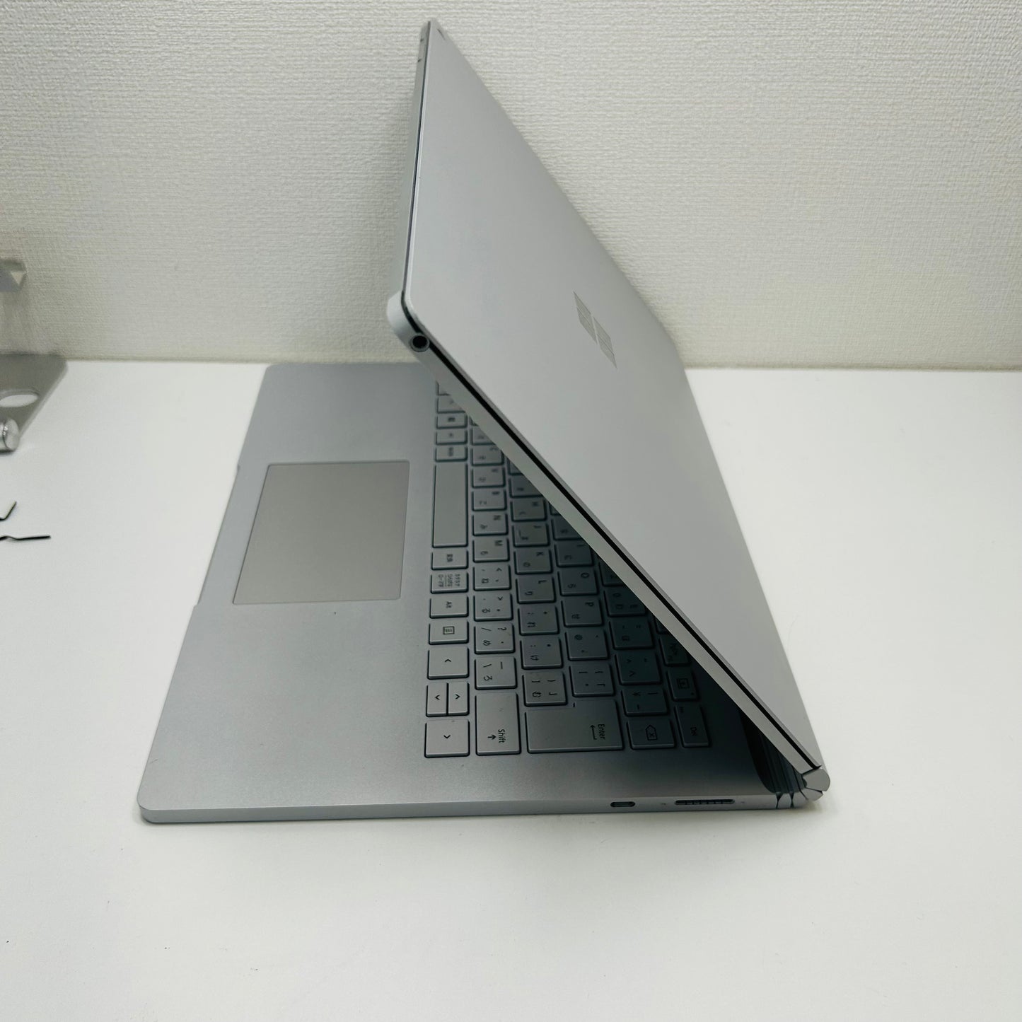 Surface Book 2