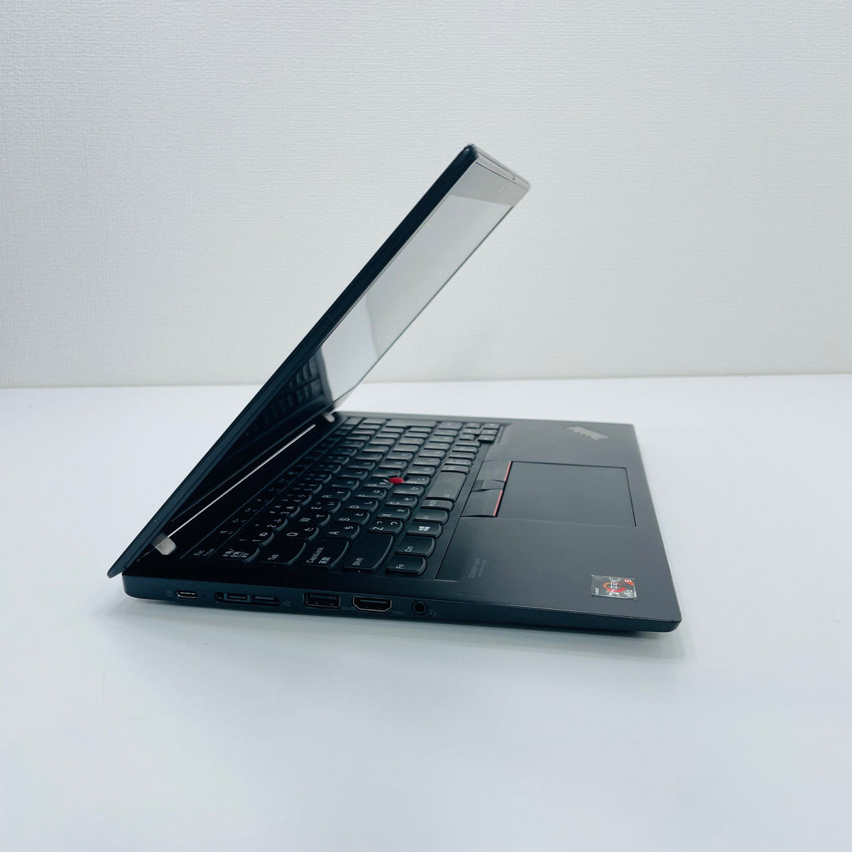 Lenovo ThinkPad X13 Gen 1 13.3" FHD AMD Ryzen 5 PRO 4650U Ram 16GB SSD 256GB