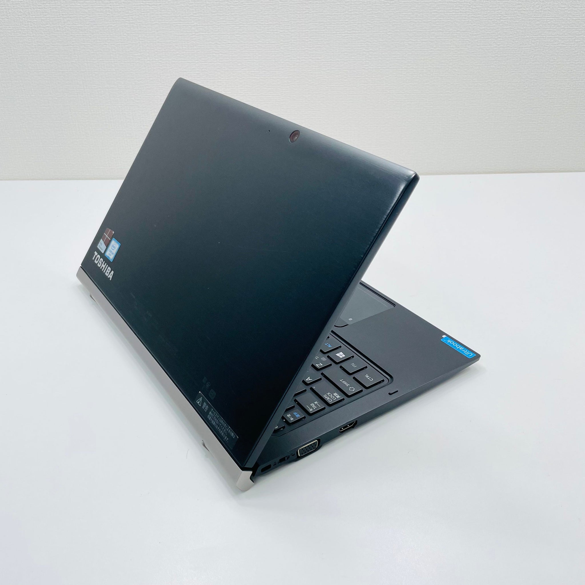 東芝 - ★TOSHIBA dynabook R82B M5-6Y57 128G/SSD Jual Toshiba Dynabook R82/A Core M5 - 6y57 1,5Ghz Ram 8GB