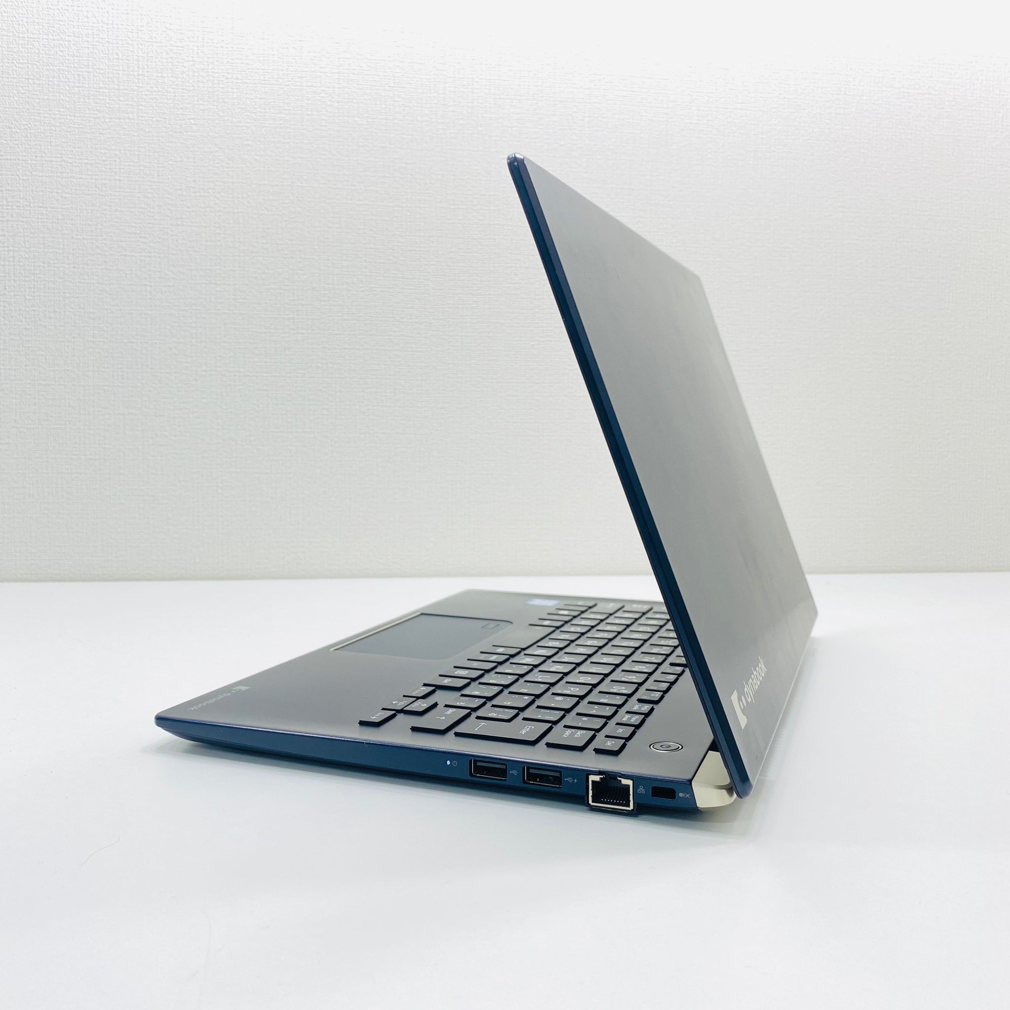 東芝 dynabook G83HU G83/HU i7 16GB 256GB Amazon.co.jp: Dynabook ノートパソコン G83 HU A6GVHUB8DE15