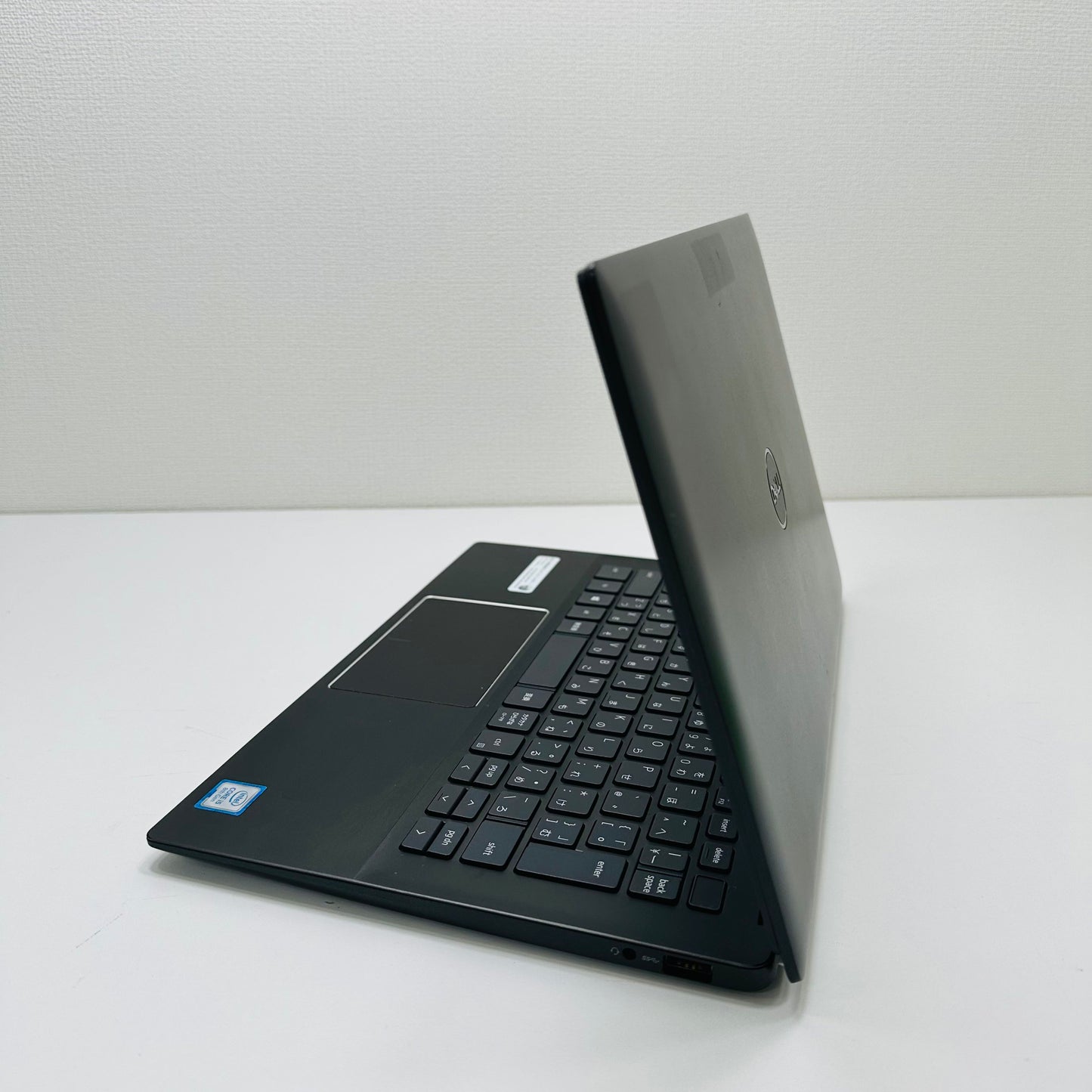 Dell Latitude 3301