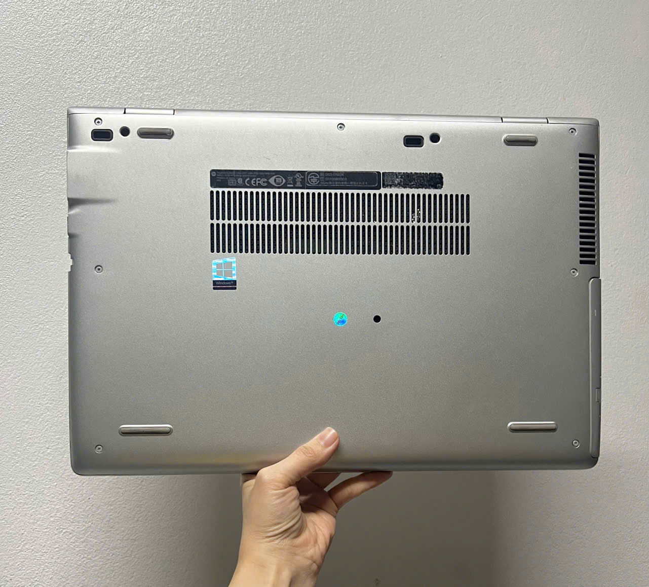 Hp probook 650G5 15.6” i3 8th ram 8gb ssd 128gb