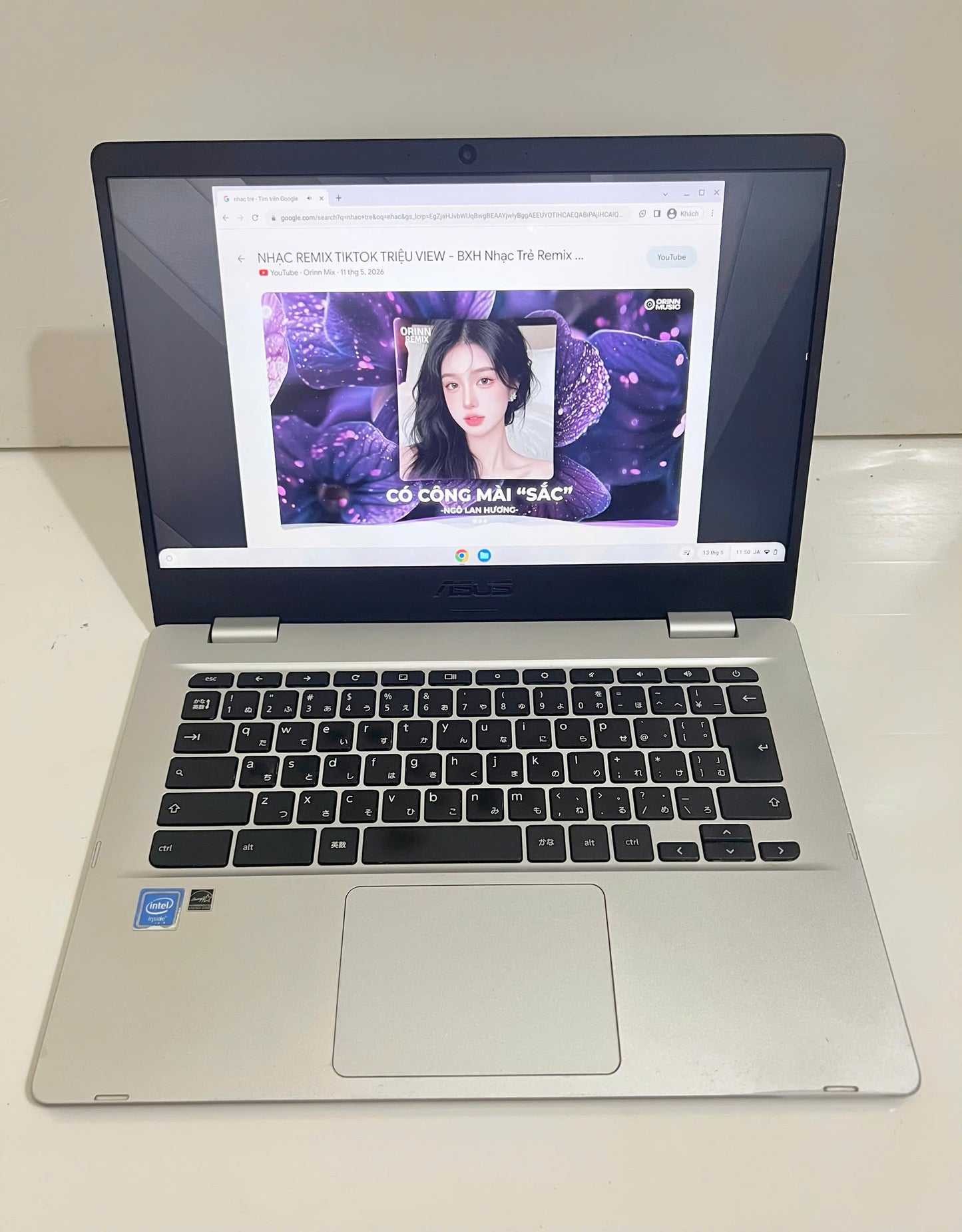ASUS Chromebook C423